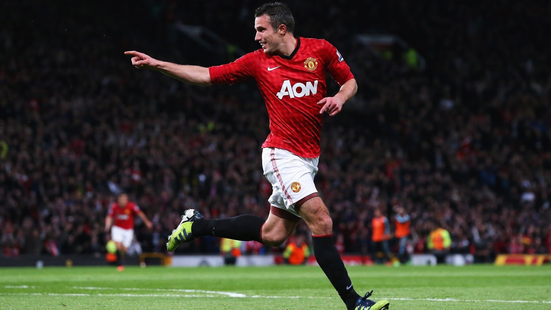 骑士前锋训练中展示出色滑步技巧，骑士训练方法