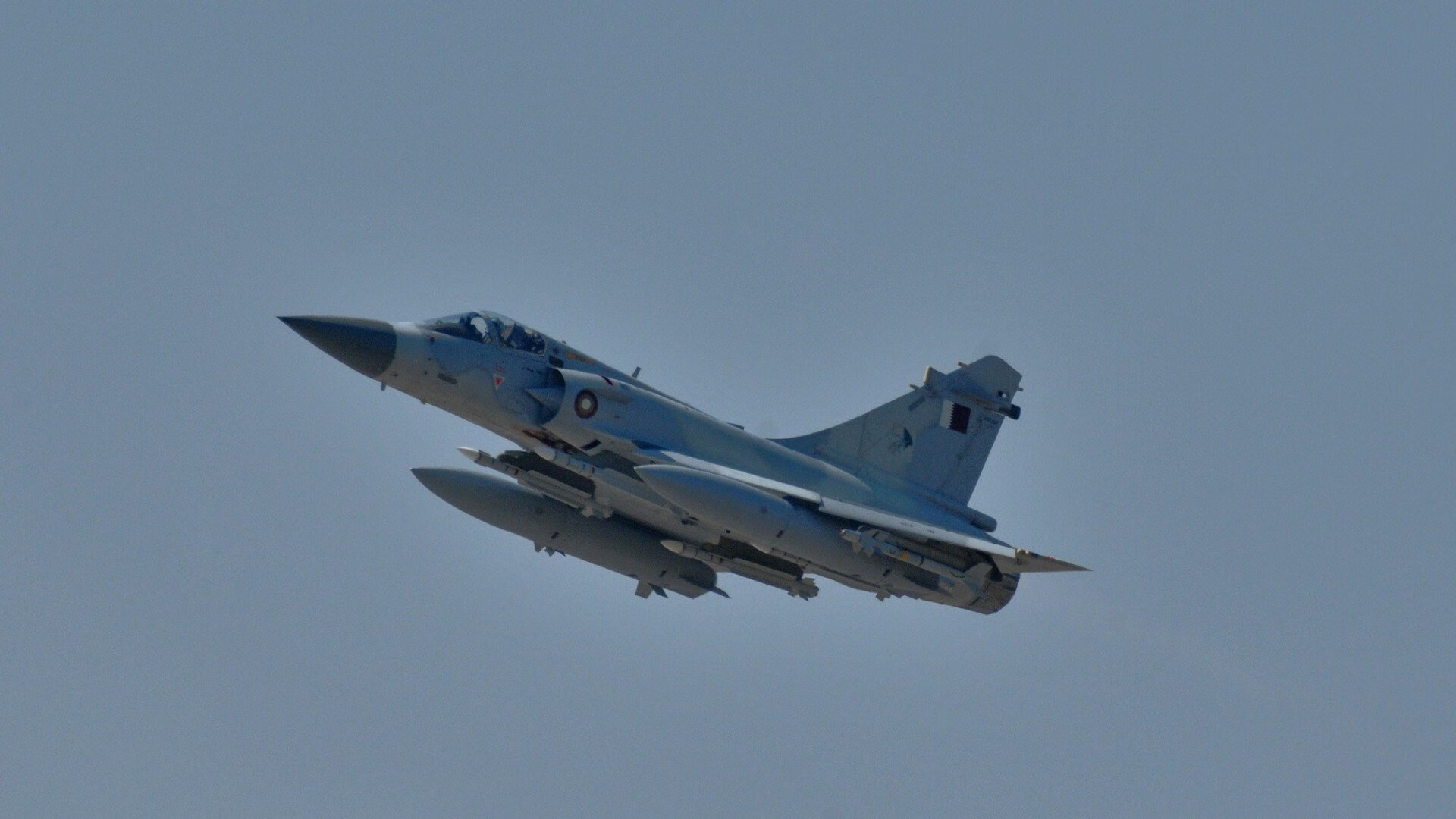 “中超豪门续约主力，打造冠军班底”，中超榜首